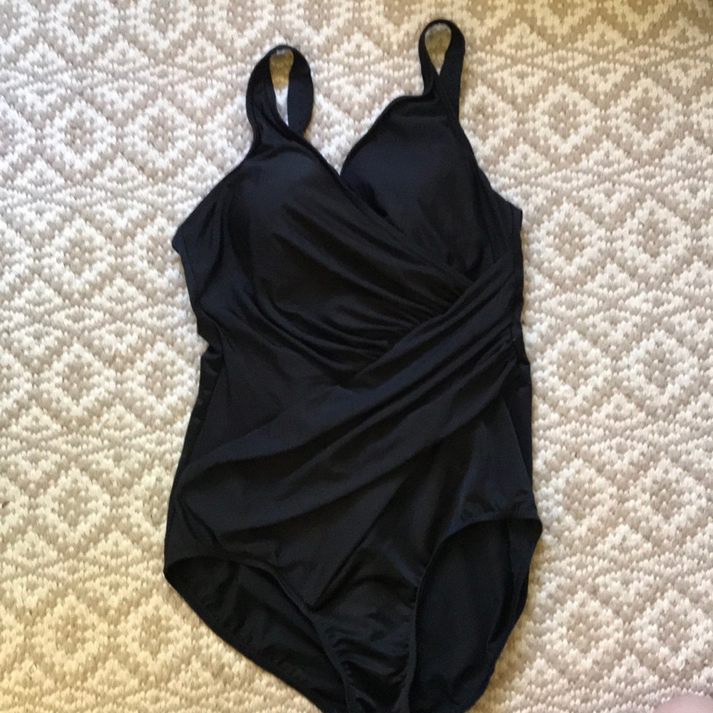 MiracleSuit Black Rouched One Piece Bathing Suit